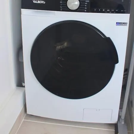 Apartment Apptartement Neuf - Situation Ideale - Balneo - Parking