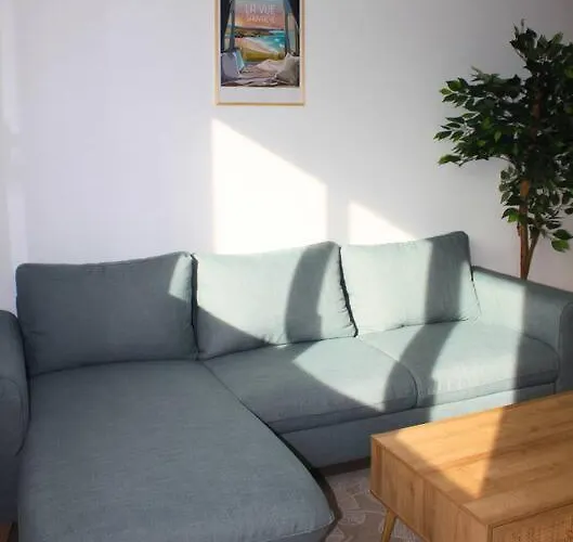 Apartment Apptartement Neuf - Situation Ideale - Balneo - Parking *